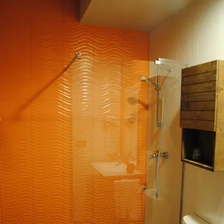 ホテル Santa Barbara Sant Corneli