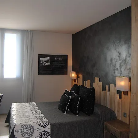 Hotel Santa Barbara Sant Corneli